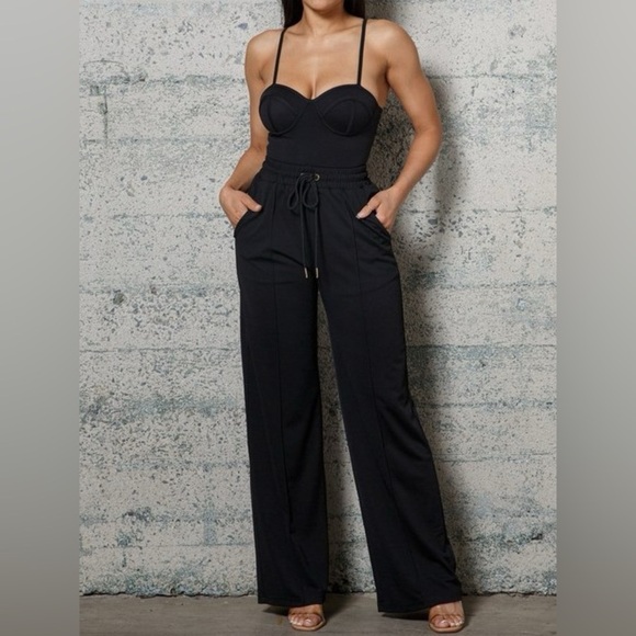 Pants - Ladies Black Set - Sweetheart Neckline Bodysuit and Pants (S M L)